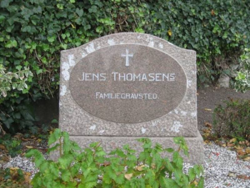 Jens Thomasen's familiegravsted.jpg